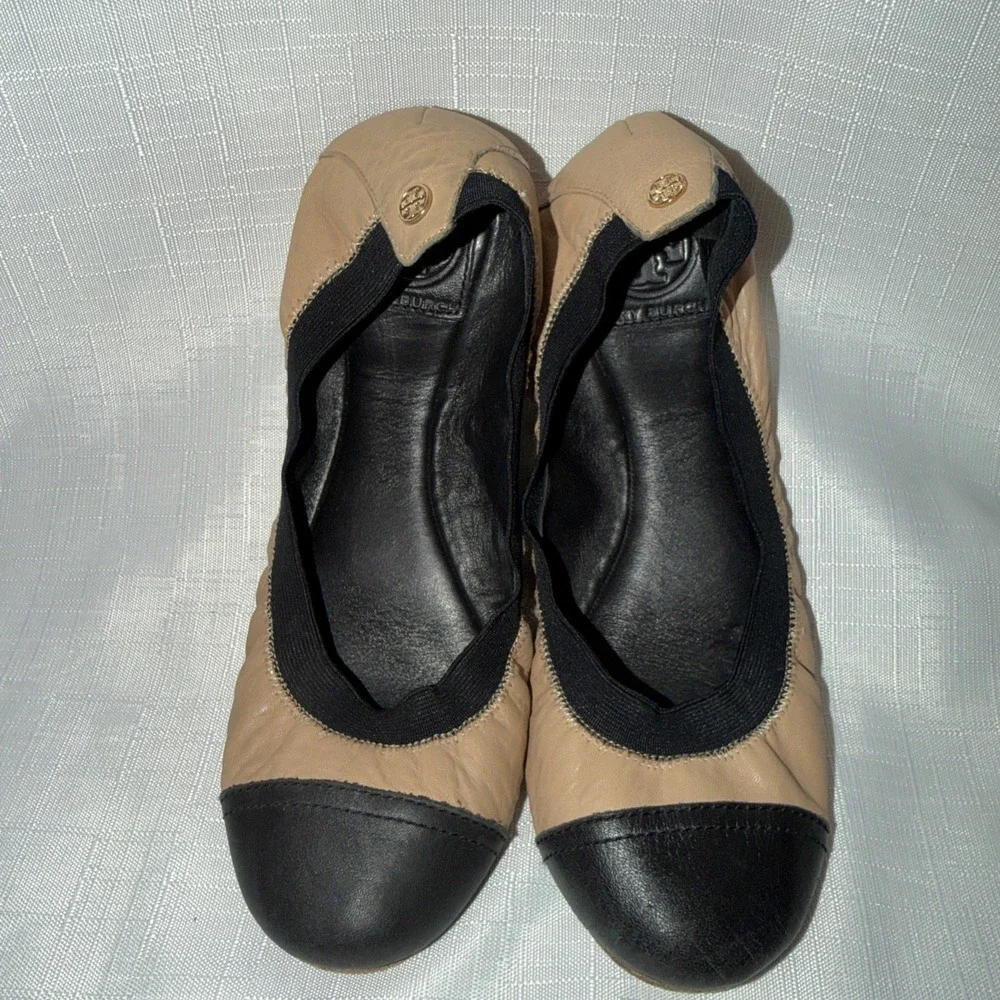 Tory Burch Minnie Cap Toe Ballet Flats Nude Black Leather Sole 8 M Travel Fold